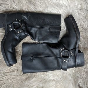 Women's Frye boots size 8.5